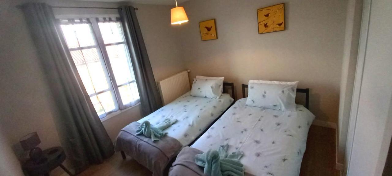 Spacious 3-Bed House In Chateau Garnier Luaran gambar
