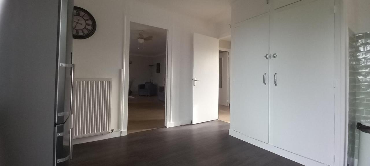 Spacious 3-Bed House In Chateau Garnier Luaran gambar